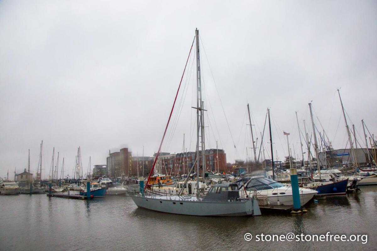 Boutique 1 Bedroom Duplex On Marina-304 * Kingston upon Hull